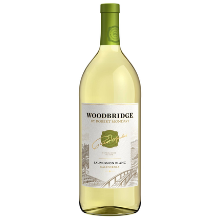 Woodbridge by Robert Mondavi Sauvignon Blanc White Wine, 1.5 L bottle