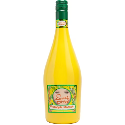 SWEET BITCH SPARKLING PINEAPPLE MOSCATO 750ML